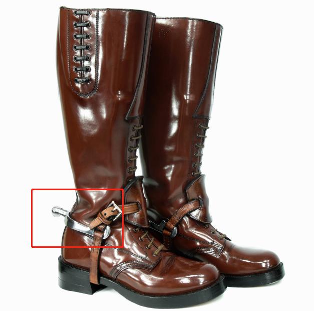 加拿大皇家警察制服,加拿大皇家骑警四个字母