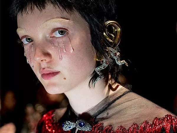 我终于知道奢侈品为什么贵,盘点贵到离谱的奢侈品