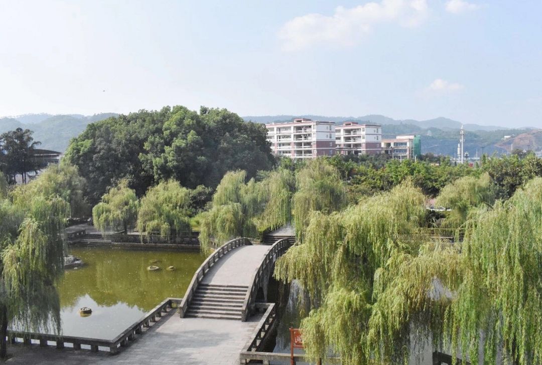 宜宾市一中新消息,宜宾三中长江校区最新消息