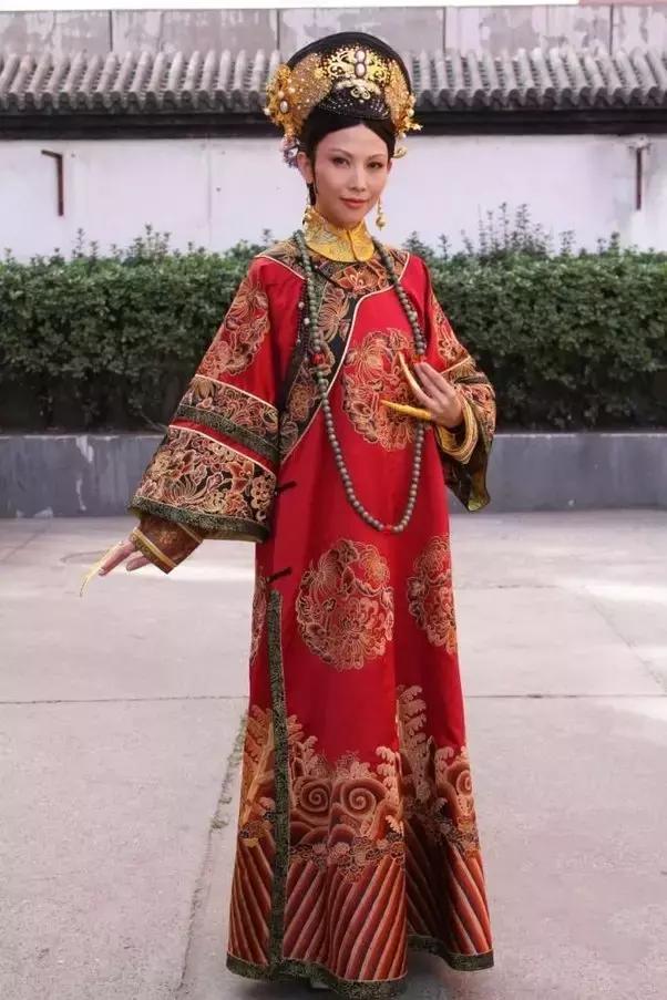 旗袍的倾国倾城,旗袍女人一种倾国倾城的美