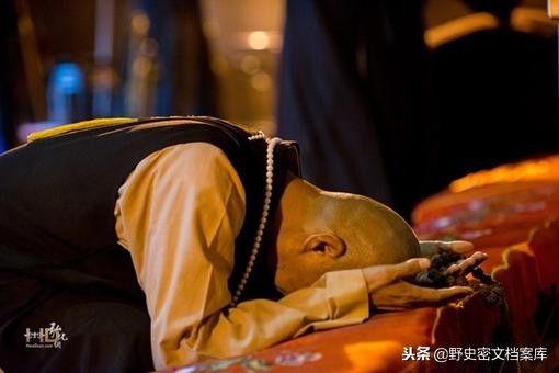 拜佛礼佛的讲究,礼佛是先上香还是先拜佛