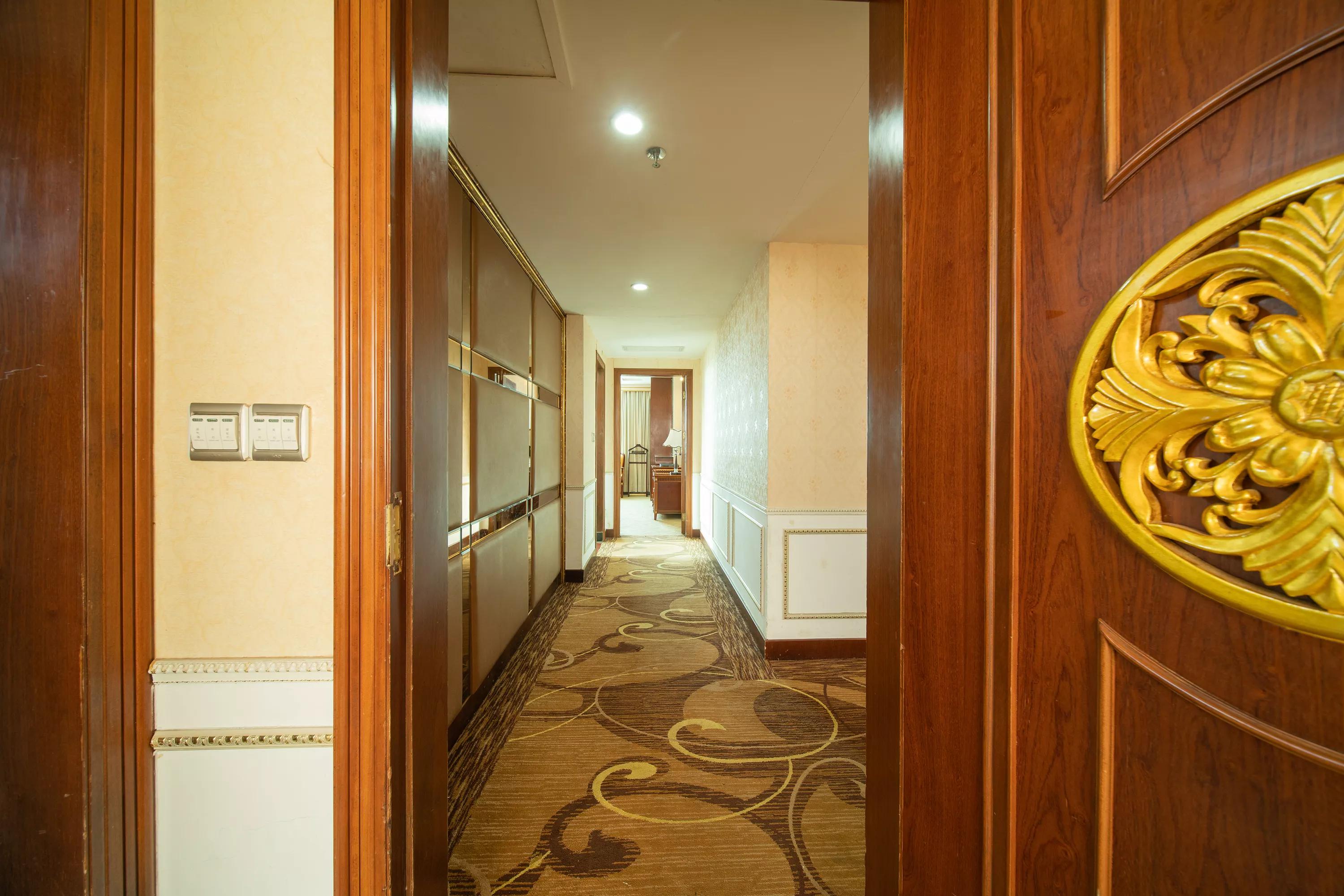 私藏山林深处的酒店,茂名遇见海景民宿酒店