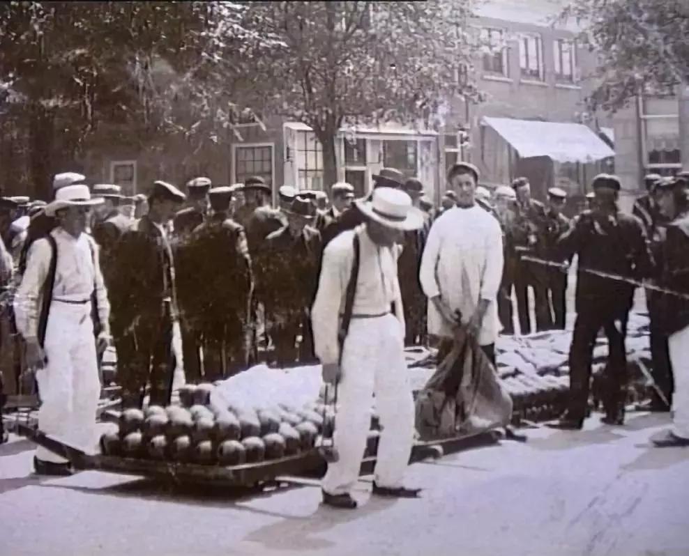 荷兰奶酪城,探秘荷兰夜生活