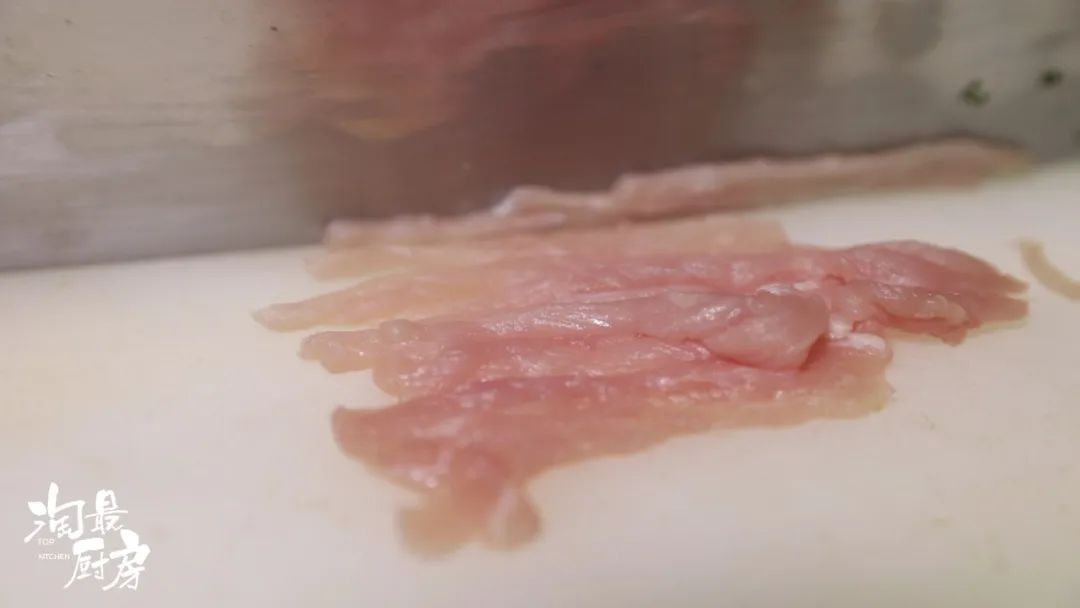 炒面如何不粘锅窍门,炒面怎么做不粘锅又好吃窍门视频