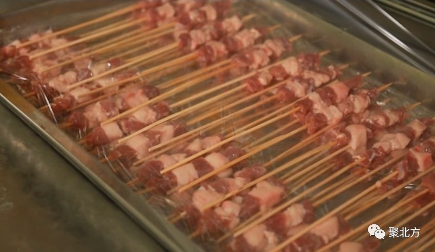 探访食品加工厂，你吃的炸串、涮串、烧烤安全吗