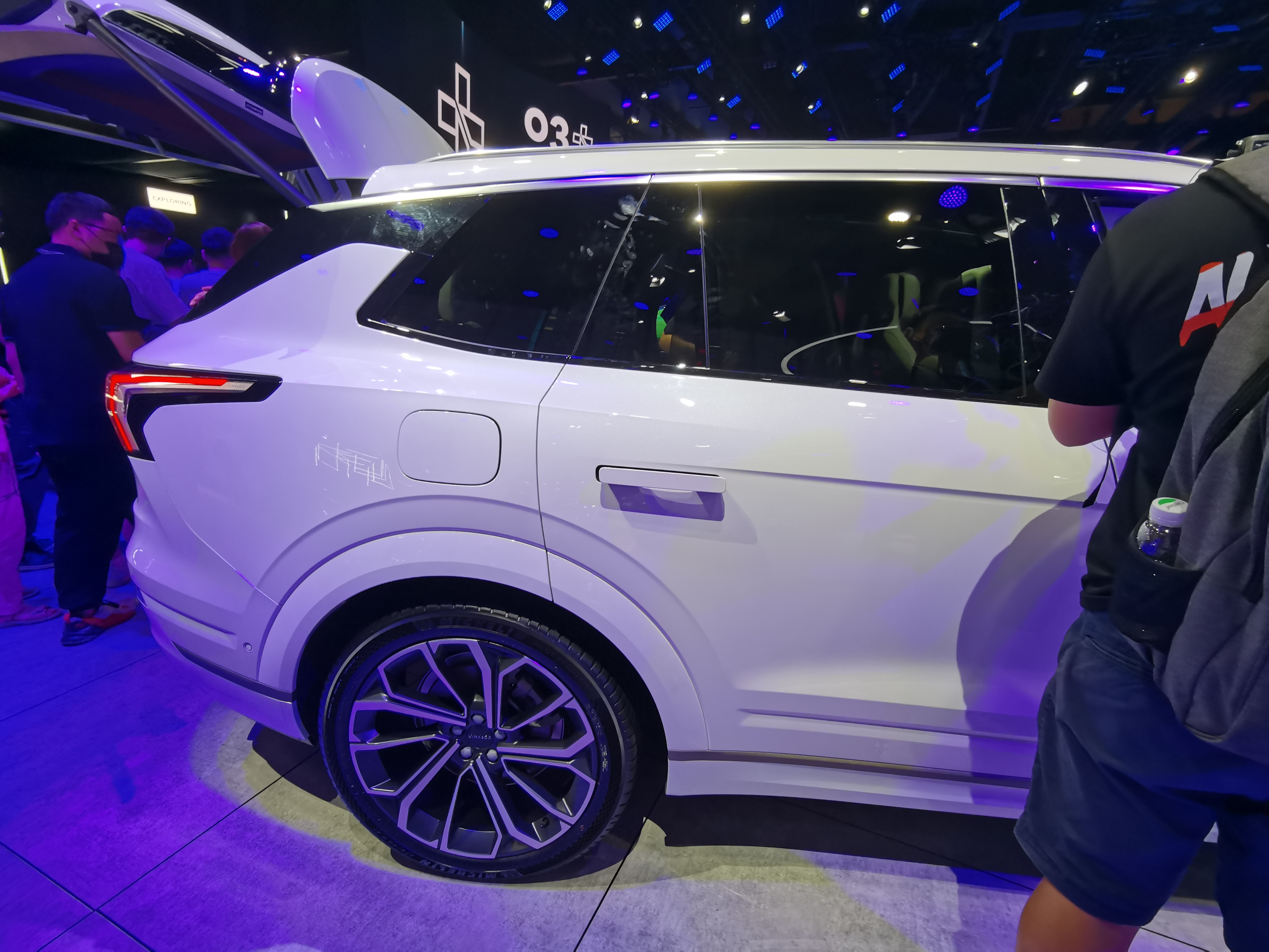 领克09phev和xc90phev区别,领克09音响和沃尔沃xc90音响对比