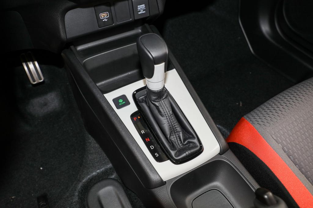 飞度1.5l发动机,全新飞度1.5自吸