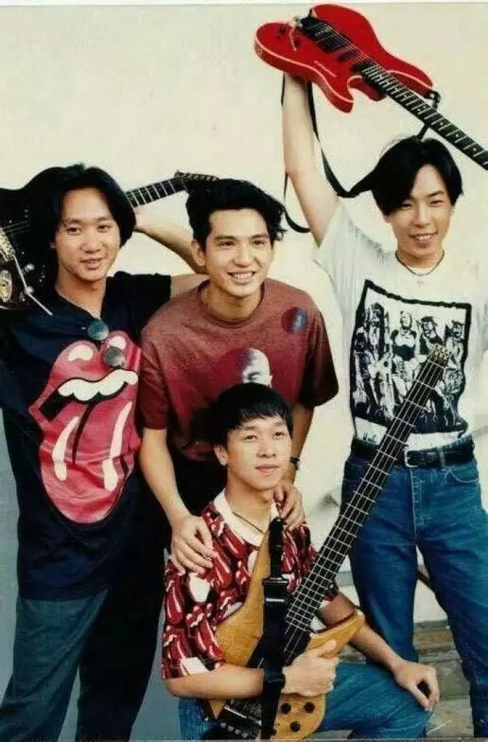 黄家驹绝唱,黄家驹钟爱一生