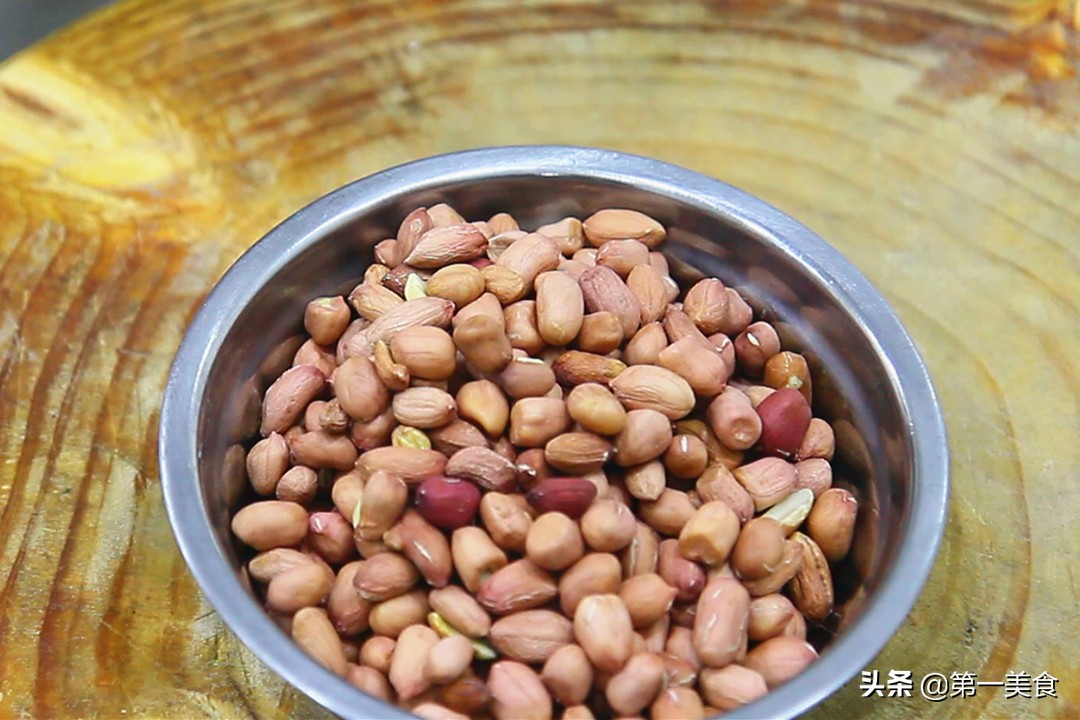 为什么自己炸的花生米酥脆,为什么炸的花生米干燥