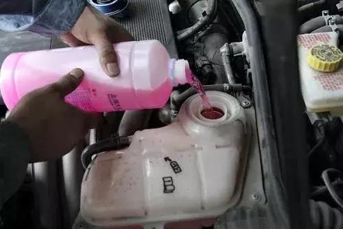 自驾游路上车子出故障了怎么办,自驾游车辆故障怎么求助