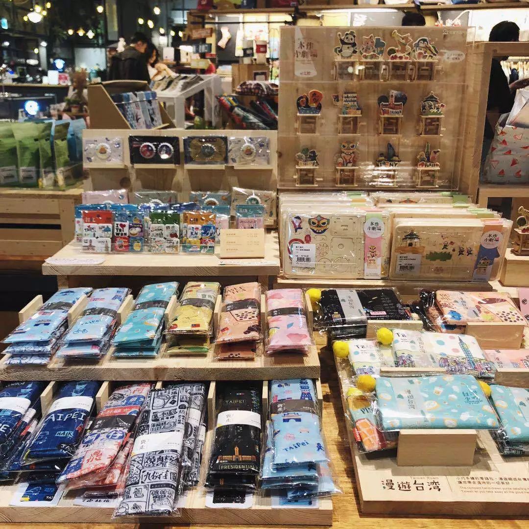 探店文具店,探文具店