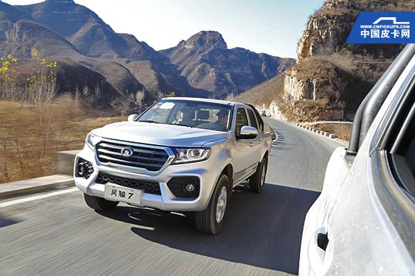 长城皮卡风骏7和风骏5的区别,新宝典皮卡和风骏7四驱哪个好