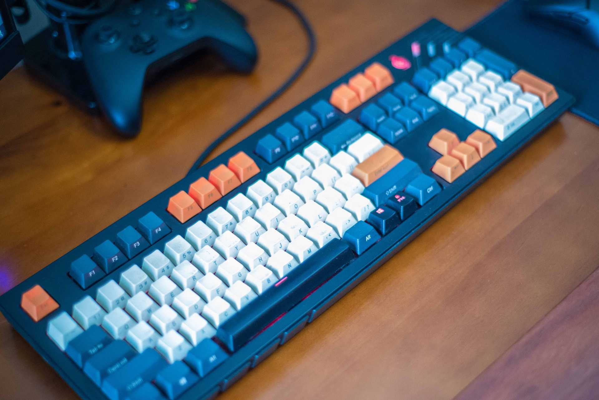 电脑显示器双屏上下支架推荐,显示器桌面挂式两用支架