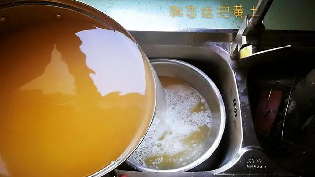 凉皮发粘干裂,为什么自己在家做凉皮总是裂开