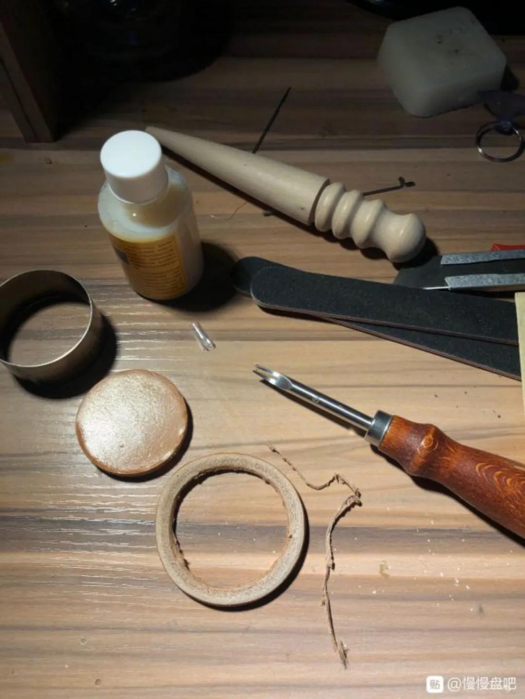 懒人必爱，洗澡都不用摘！花几十块钱做个皮环，能戴一辈子