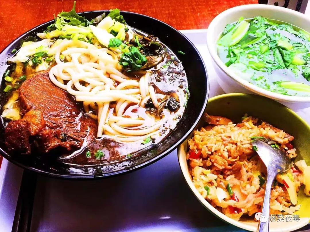 20年了，求精中学旁的大排粉你还记得吗？有一种幸福叫陪伴