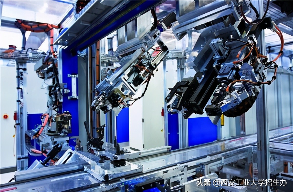 高考志愿选择哪些专业就业前景好,报志愿热门专业及就业前景