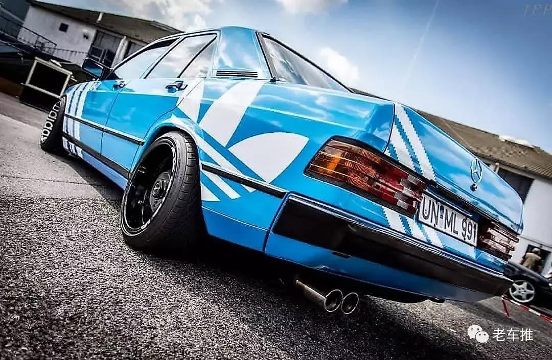 复古车帅气搭配,时尚潮流和经典复古发生碰撞