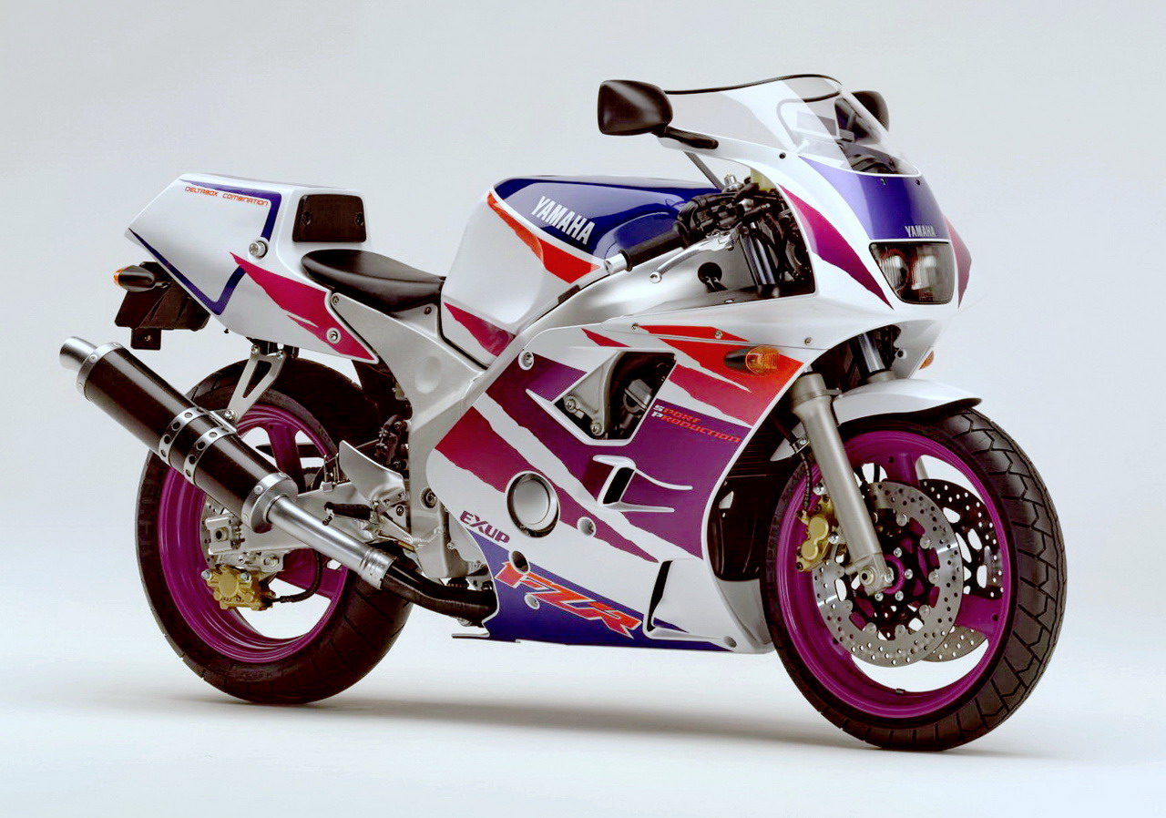 鍗辨満涔嬩笅鐨勫湴鐙变笌澶╁爞,鍗辨満涔嬩笅