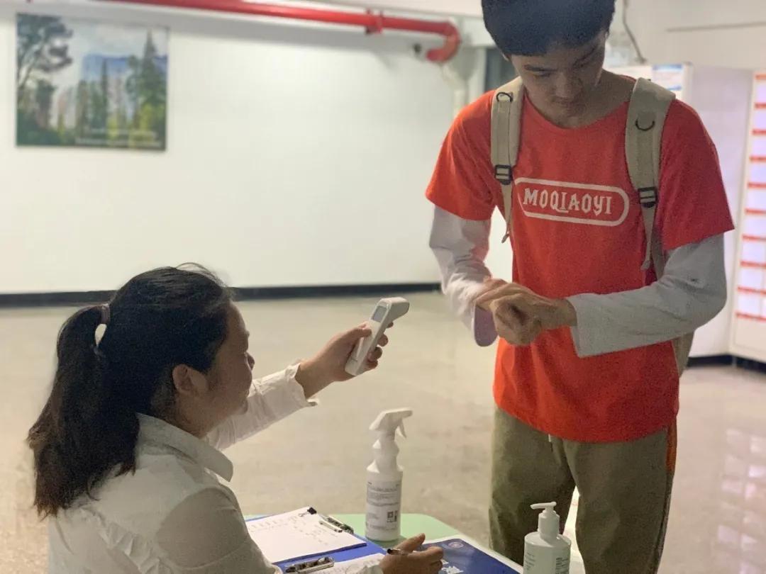 力迈国际学校南昌校园开放日,力迈国际学校南昌军训