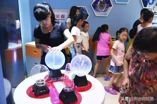 电磁、VR、无弦琴……感受科技魅力，邢台小朋友都该来看看！
