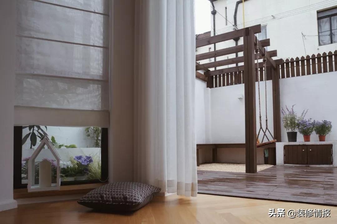 她买下32㎡上海老旧学区房,为女儿打造小桃园还有20㎡舒适大庭院