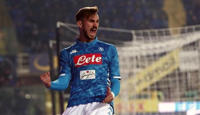 足球对球星的保护规则,足球规则中有阻挡吗