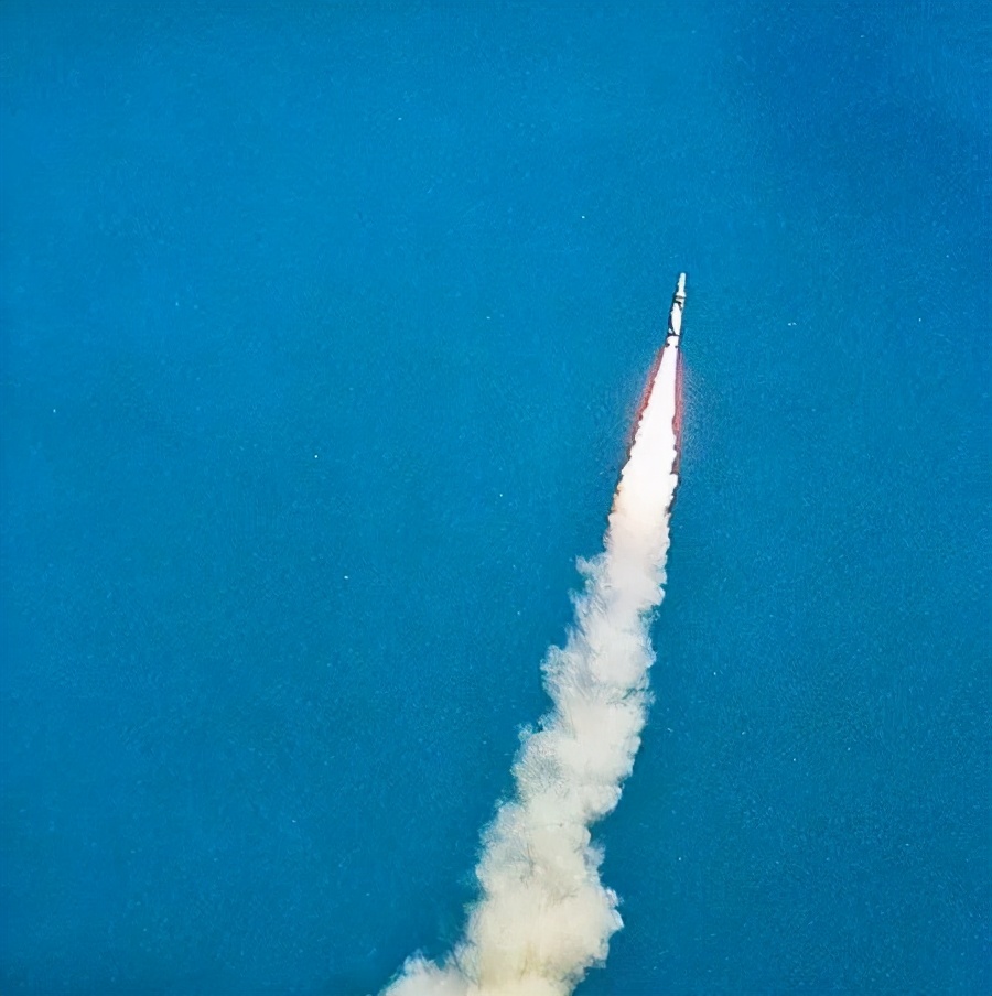 他的名字和他从事的工作，都是中国最高机密！