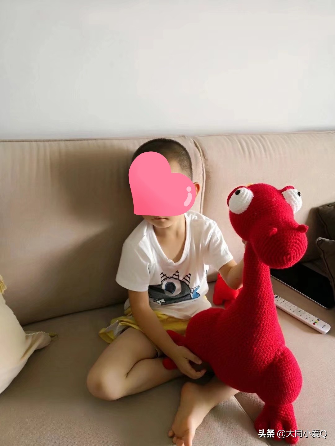 8-1儿童节分享一款钩针编织的毛线恐龙,有详细文字和视频教程哦