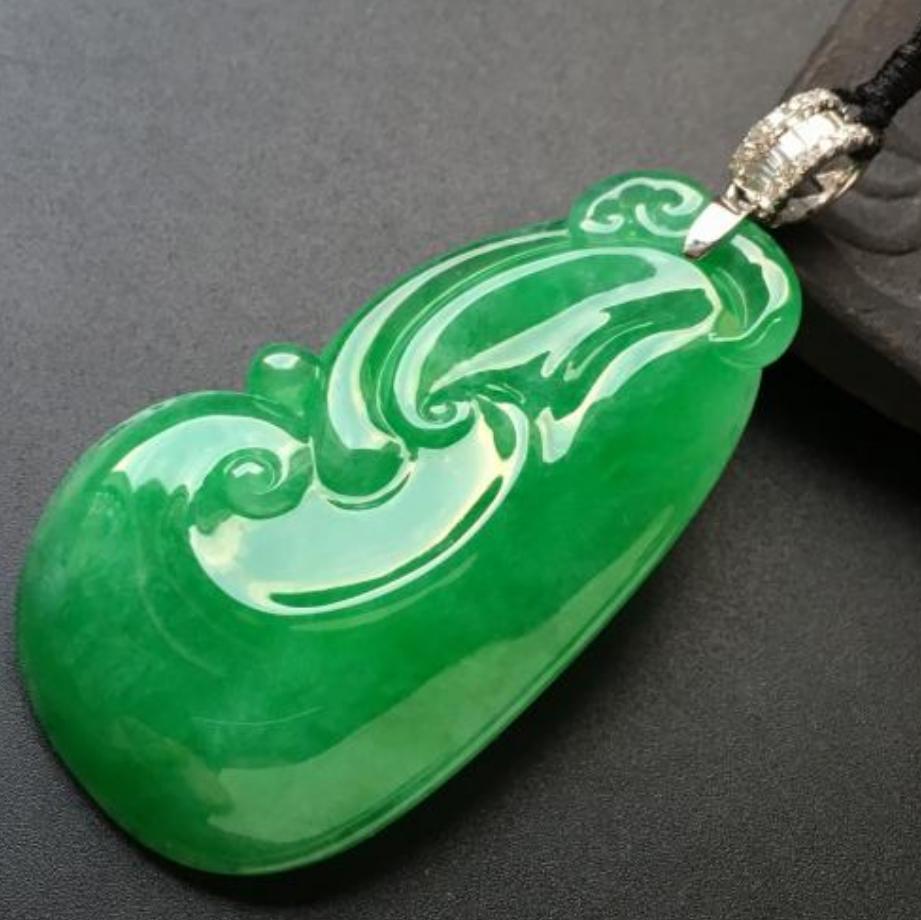 为什么现在的翡翠那么多假货,国内假货为什么这么多