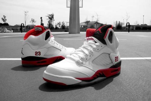 AJ5流川枫陪跑？不必担心