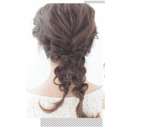 化妆班初级编发教学课堂,编发美妆学院