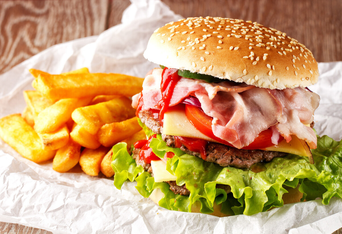 开一家炸鸡汉堡店需要多少钱,无餐饮经验如何做餐饮