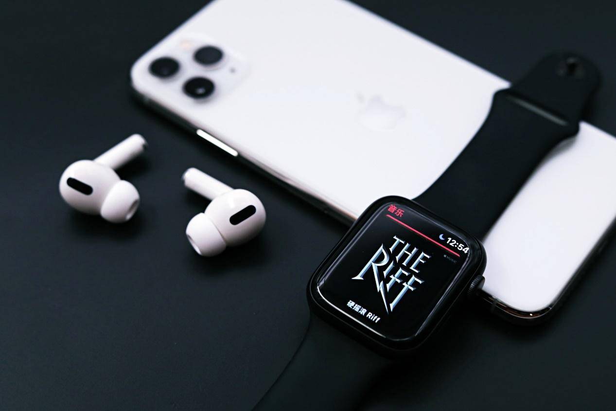 协同创造效率，智能提升幸福，苹果全家桶，融合你的精彩生活