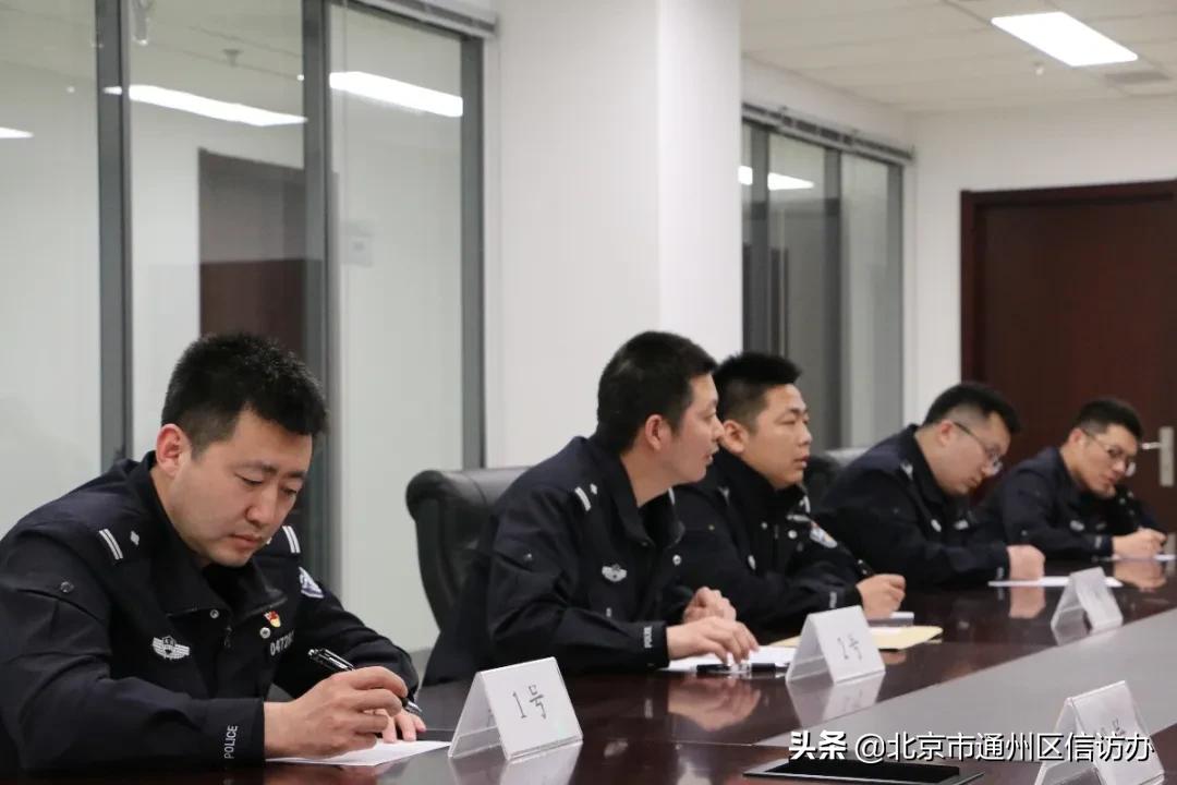 新提拔领导干部培训班,给新上任的基层专干培训