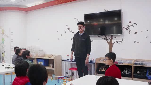 吃鸡机器人比赛,听说课robot