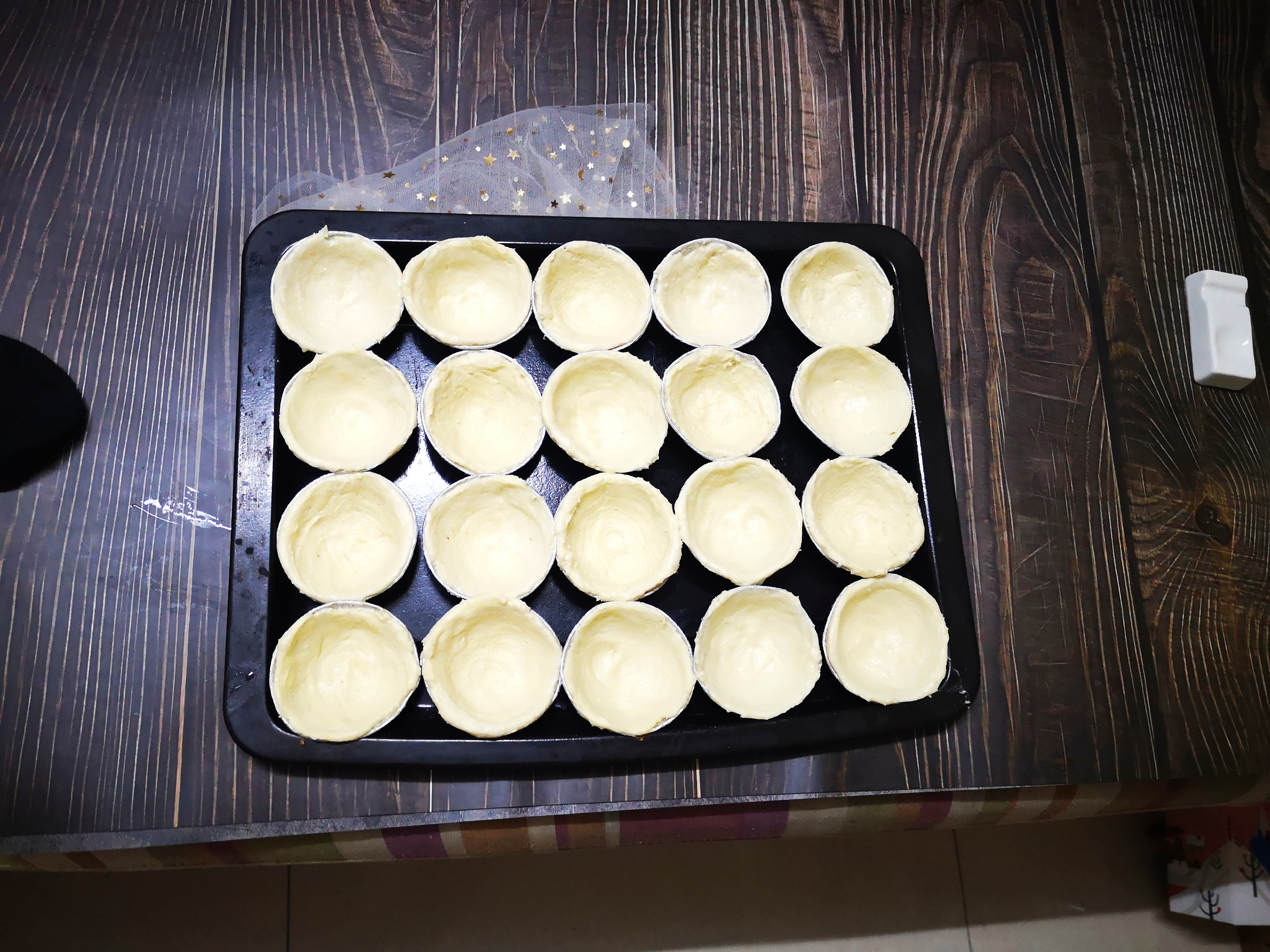 宅家烘焙蛋挞,宅家自制美食之香酥蛋挞