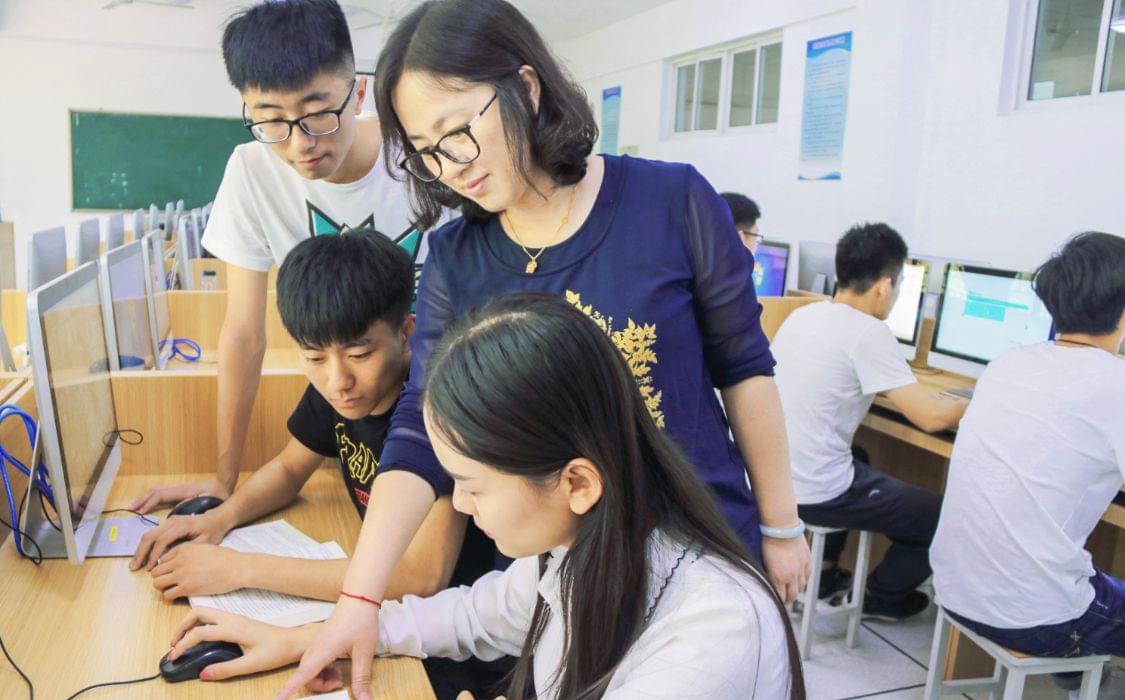 大学挂科十几门逆袭,川大研究生挂科