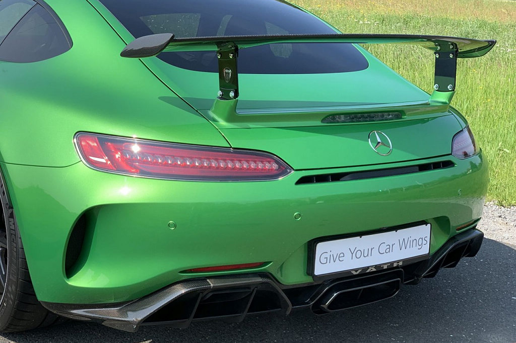 GreenBeast再进化Mercedes-AMGGTR700匹动力
