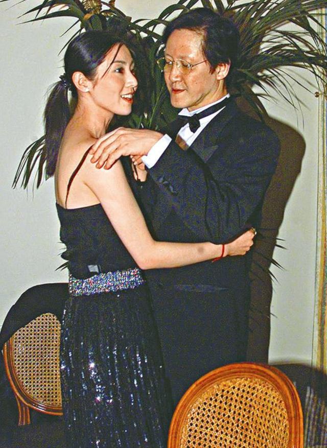 向华胜对张敏张玉珊哪个好,张玉珊的身材有多棒