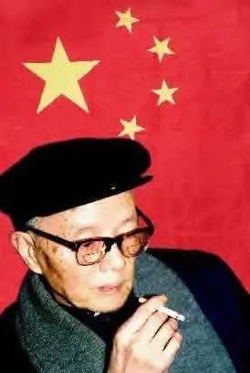 开国大典上的五星红旗,开国大典第一面五星红旗冉冉升起