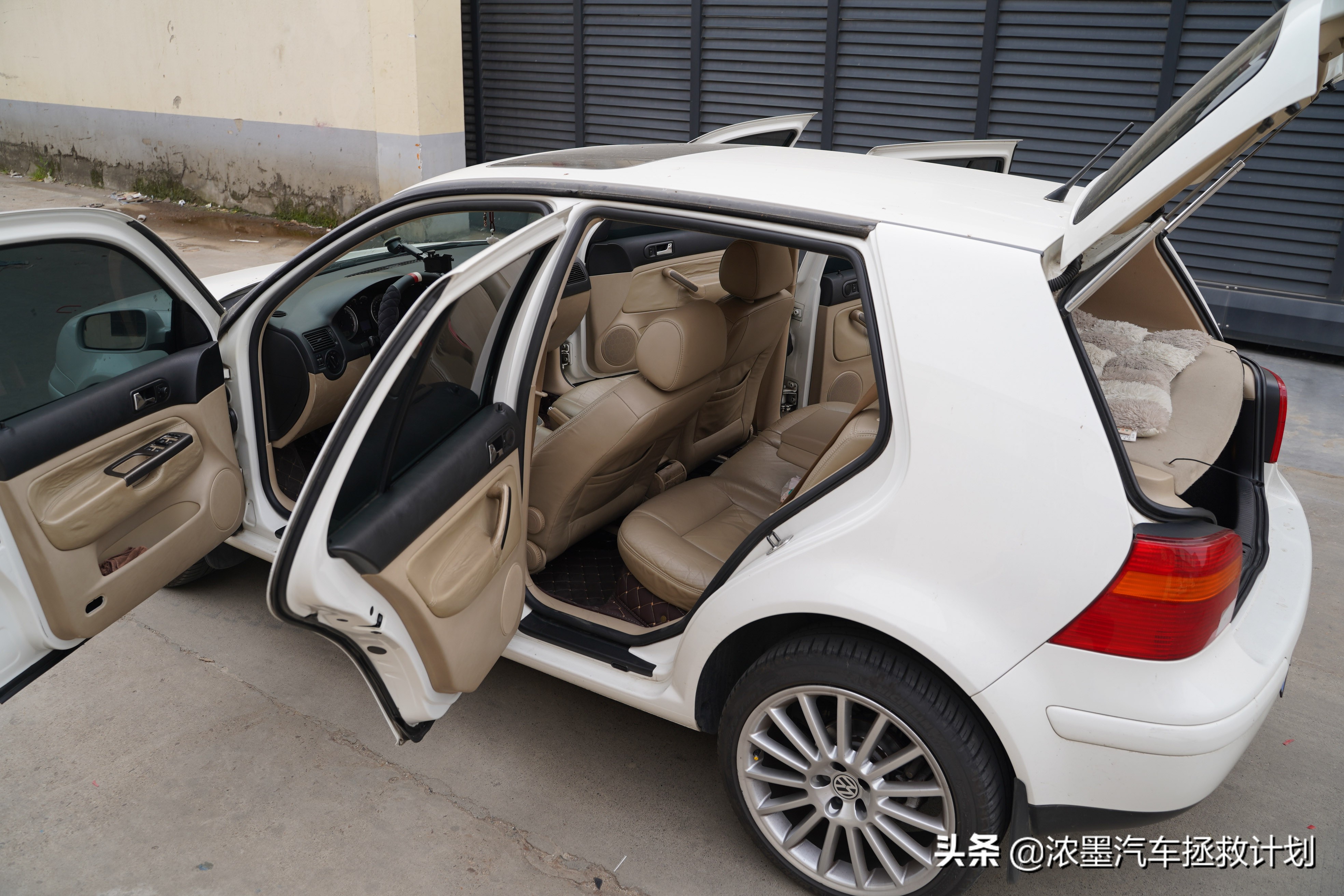 四代高尔夫外观,高尔夫四代外观