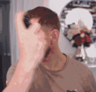 干皮底妆卡粉起皮怎么办,干皮底妆卡粉斑驳怎么办