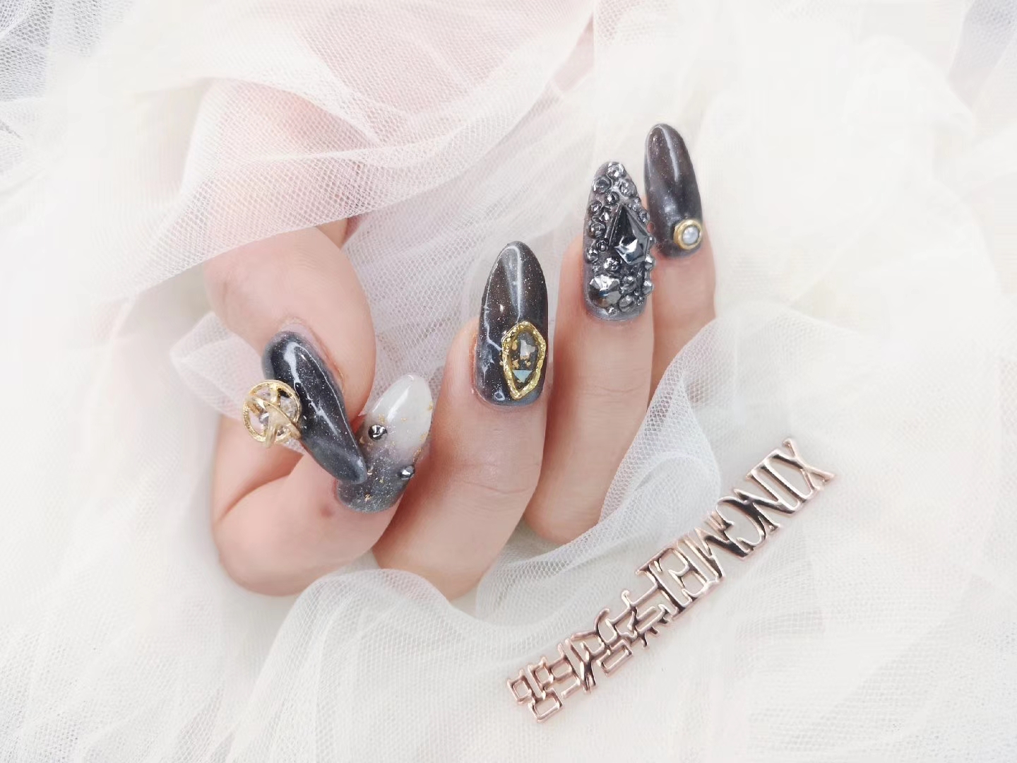 纹眉美甲哪里培训最专业,美甲哪里培训好