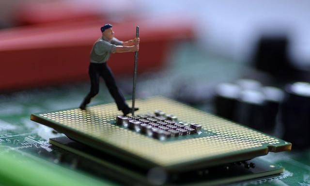 这十个工科专业最吃香高薪好就业,就业待遇好的几大工科专业