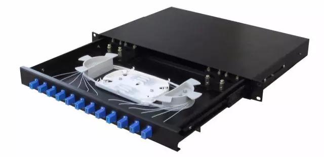 光纤跳线和光端盒法兰盘怎么连接,光纤终端盒与法兰盘区别