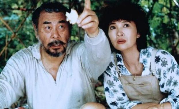 传奇影后萧芳芳：被张国荣奉为女神，甩掉谢贤，她有多厉害？