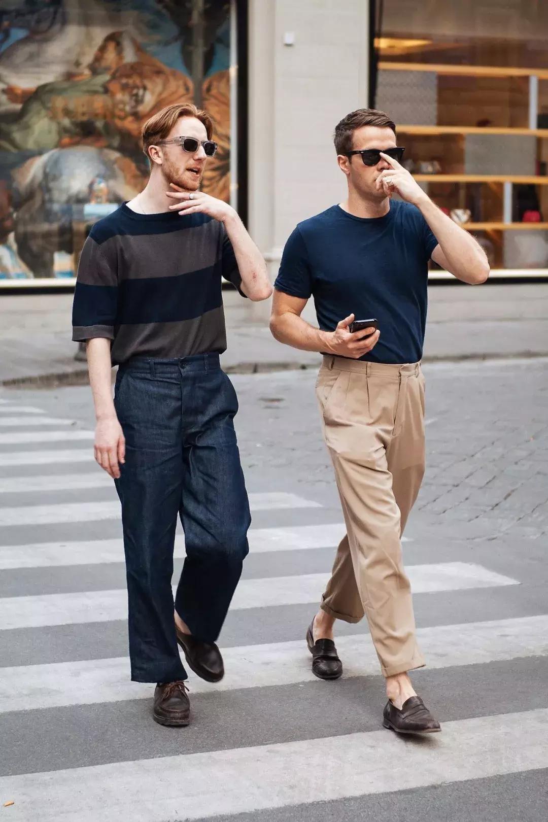 只有短袖短裤怎么穿出潮流感,短裤和短袖怎么穿更好看