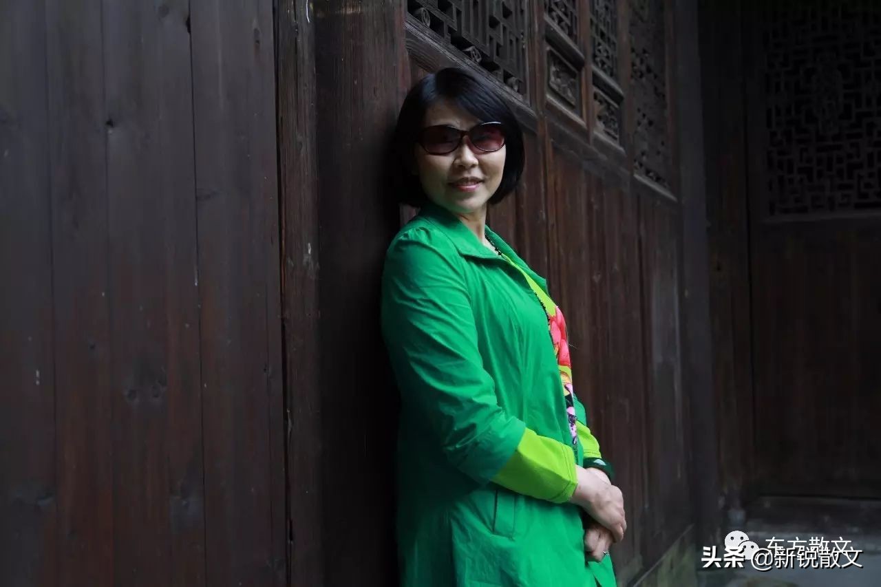 汉语吵架棒的印度导游，告诉我们他眼中的印度