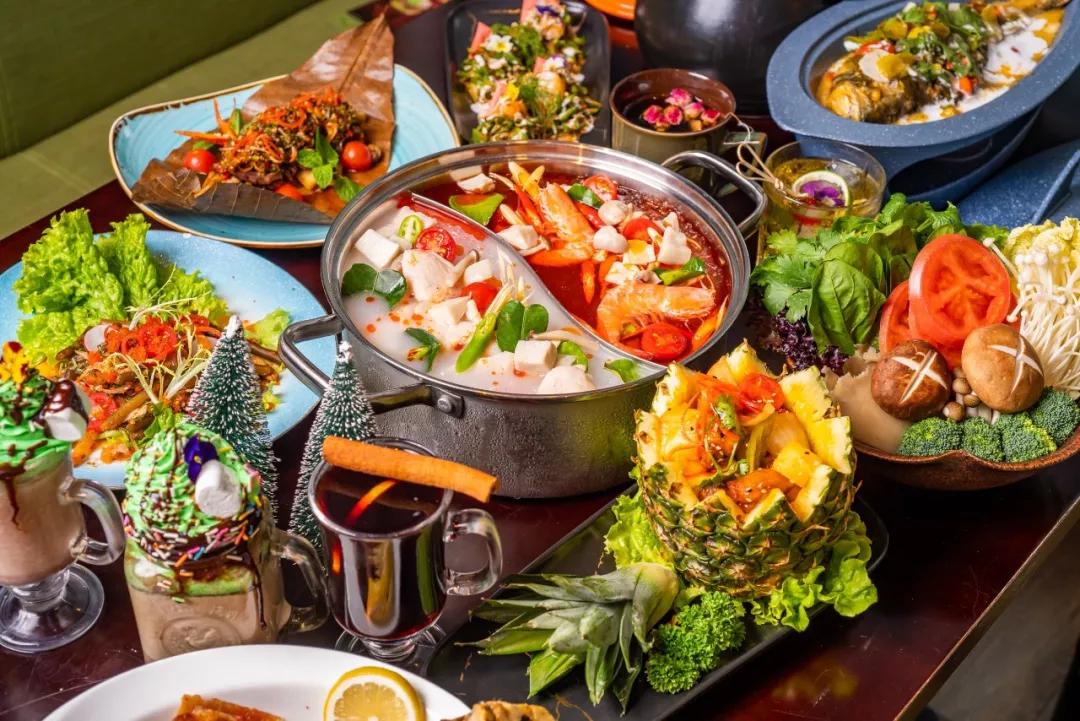 8元/锅!开在W酒店旁边的「泰国皇室料理」,“圣诞锅”涮海鲜